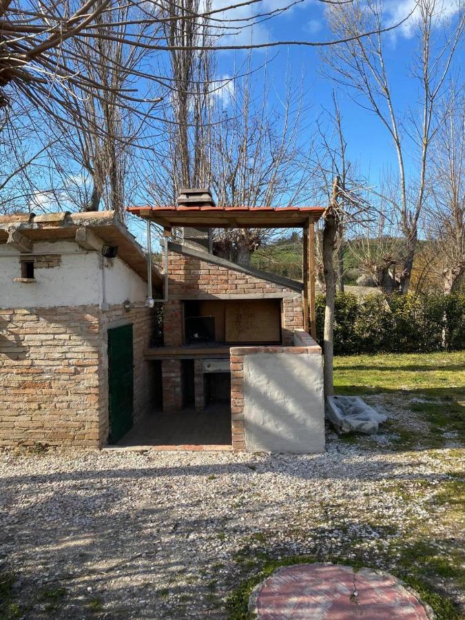 Casa Vacanze Raggio Di Sole Montegridolfo Kültér fotó